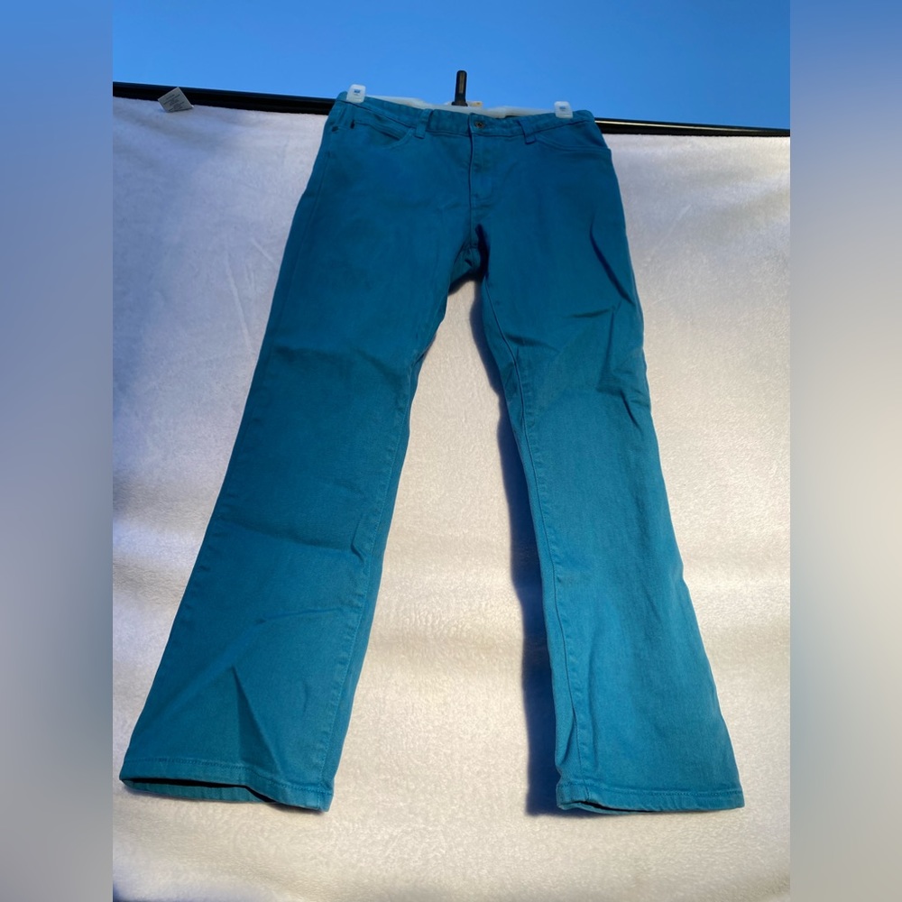RARE CCS Size 32x30 Teal Revert Flex Skinny Jeans